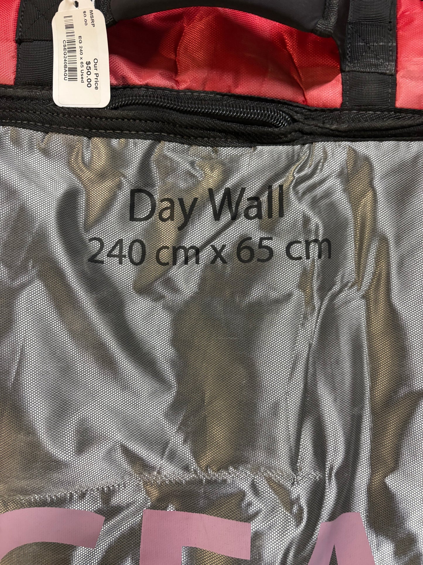 240x65cm Day Wall USED