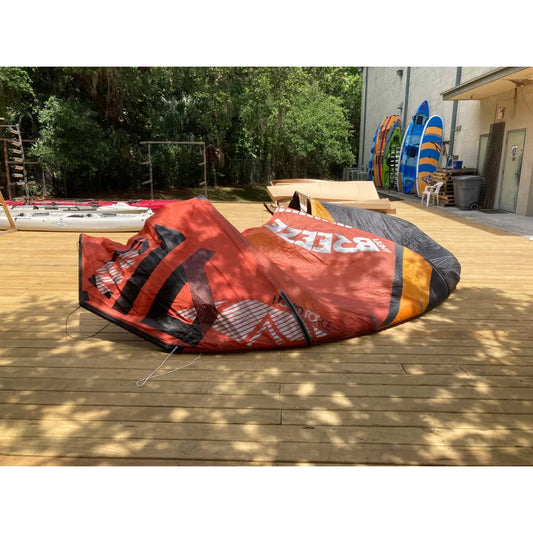 Liquid Force NRG Light Breeze 16m Kite USED Kiteboarding Kite – Image 2