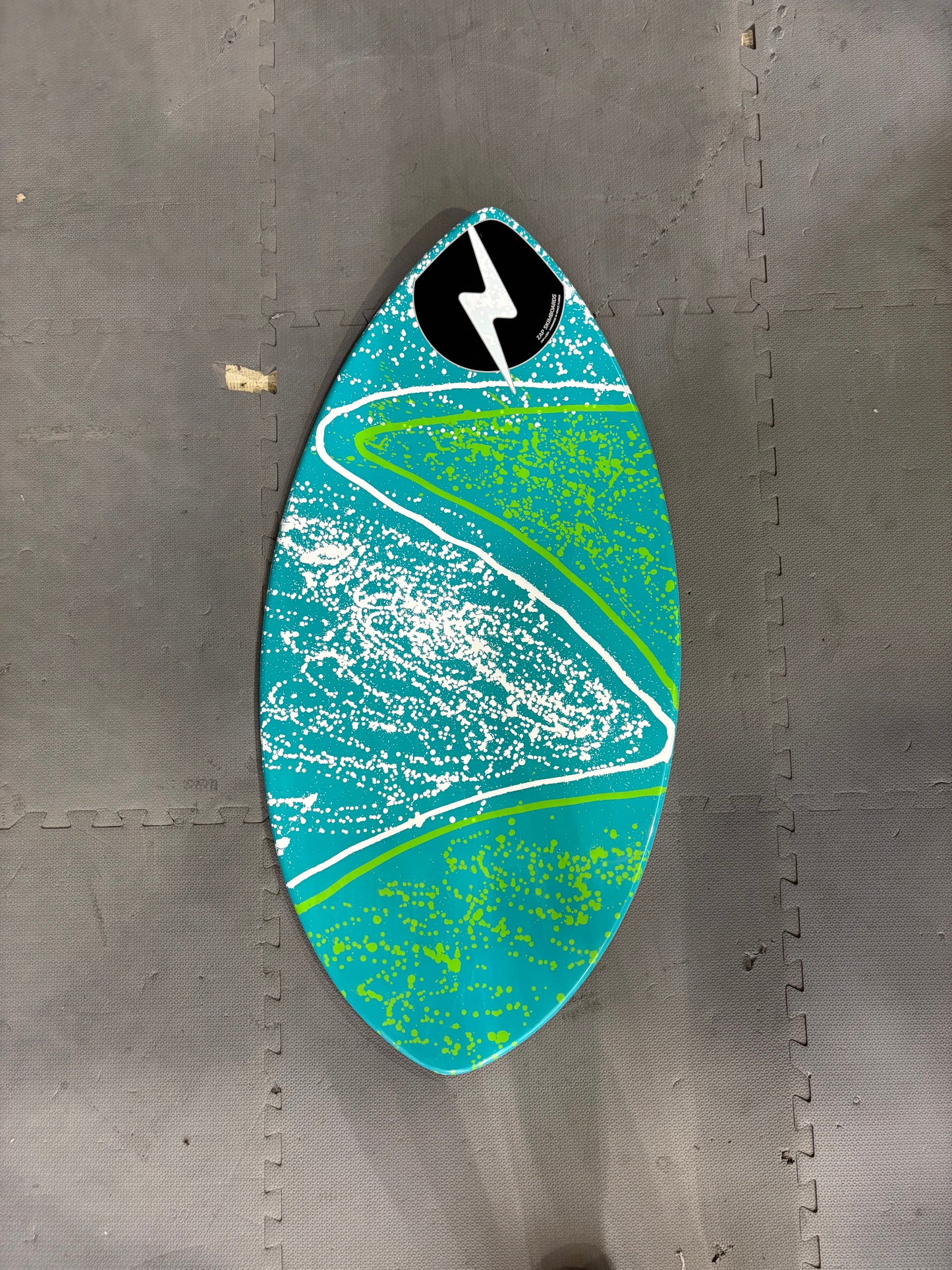 Lazer 40"