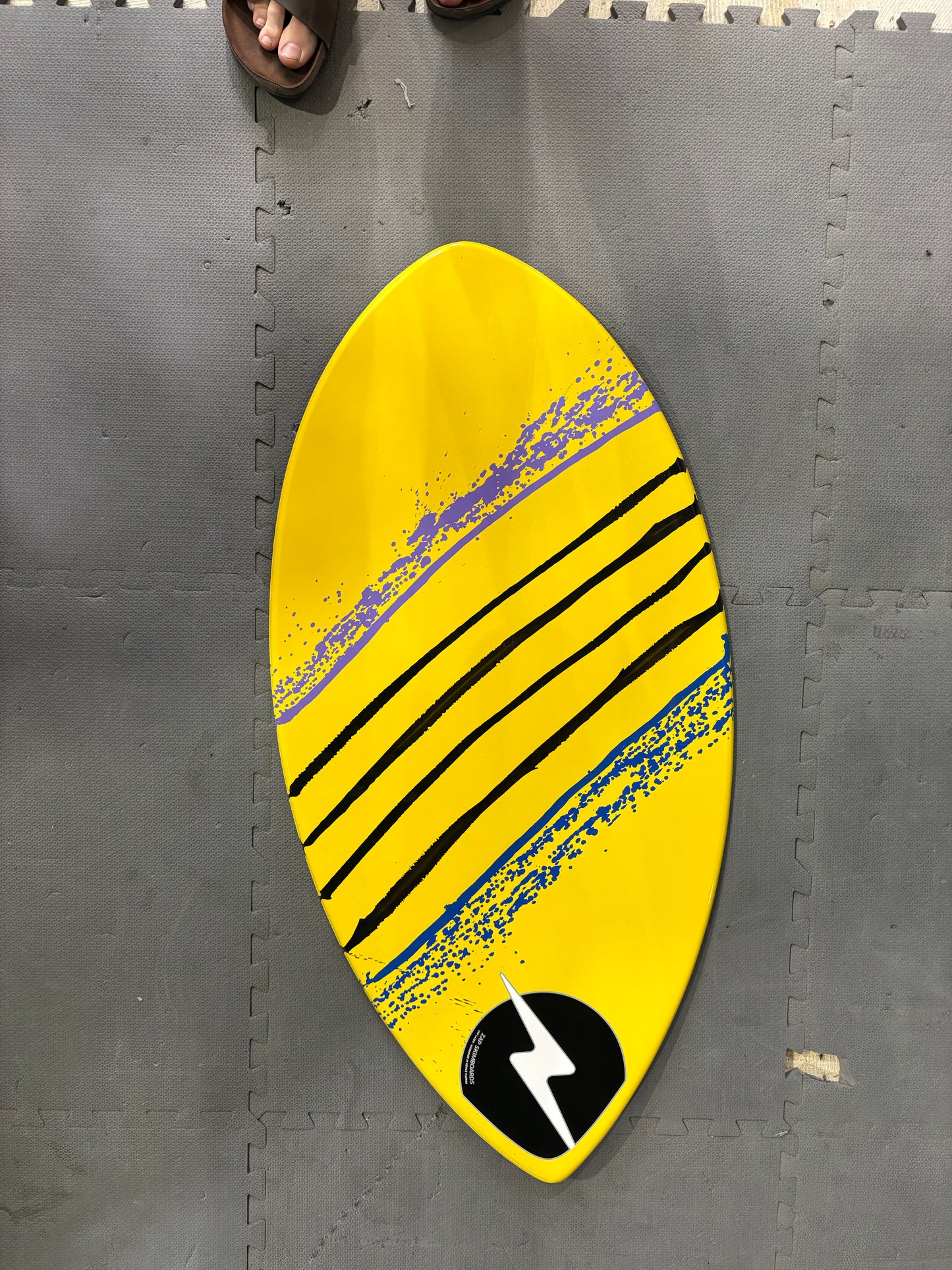Lazer 40"