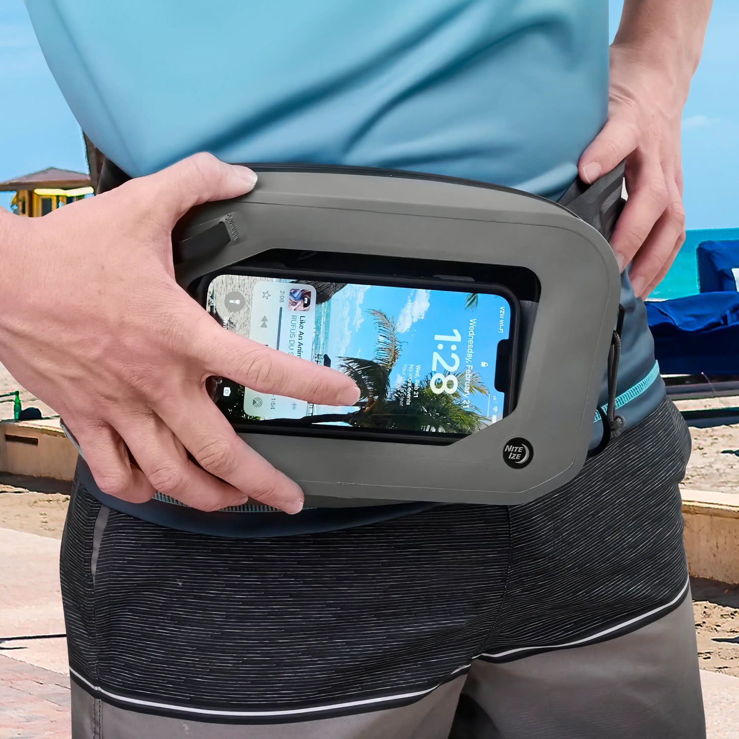 Nite Ize RunOff® Waterproof Waist Pack