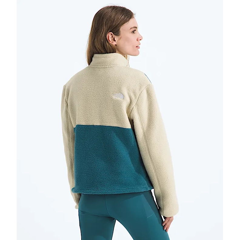 The North Face Women's Yumiori ¼-Zip space