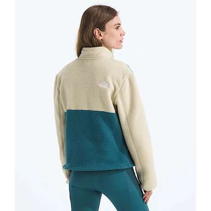 The North Face Women's Yumiori ¼-Zip space