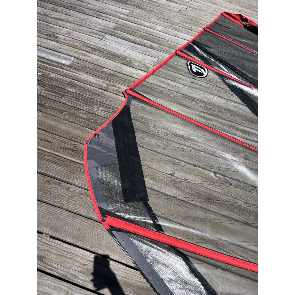 Aerotech Sails Charge 5.5 Red/Blk Used Windsurfing Sail Used – Image 4