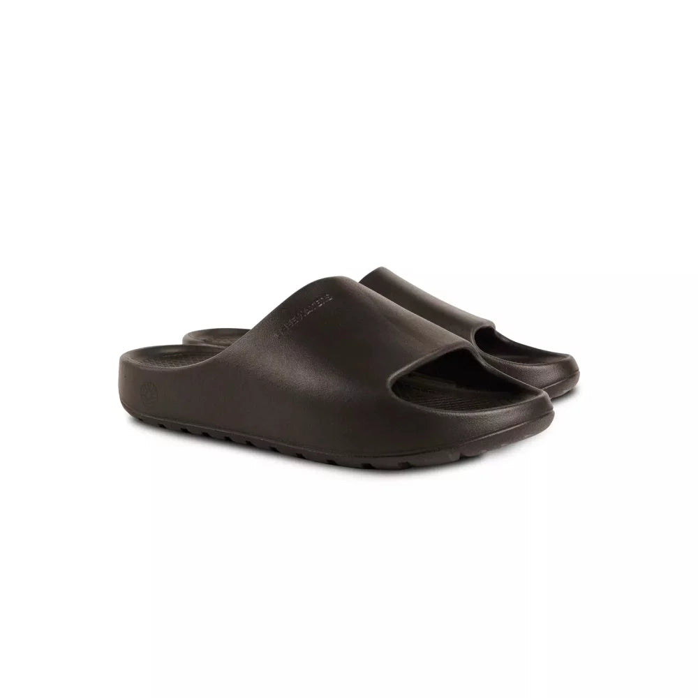 Freewaters Cloud9 Slides Black Mens Sandals – Image 1