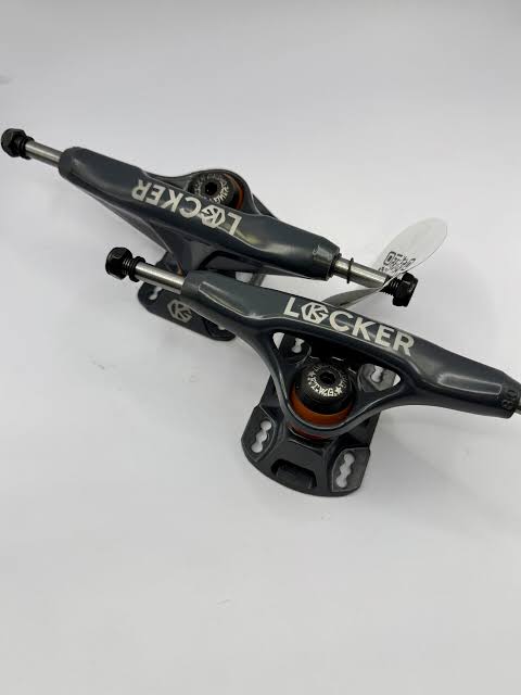 Locker Truck 8.0"