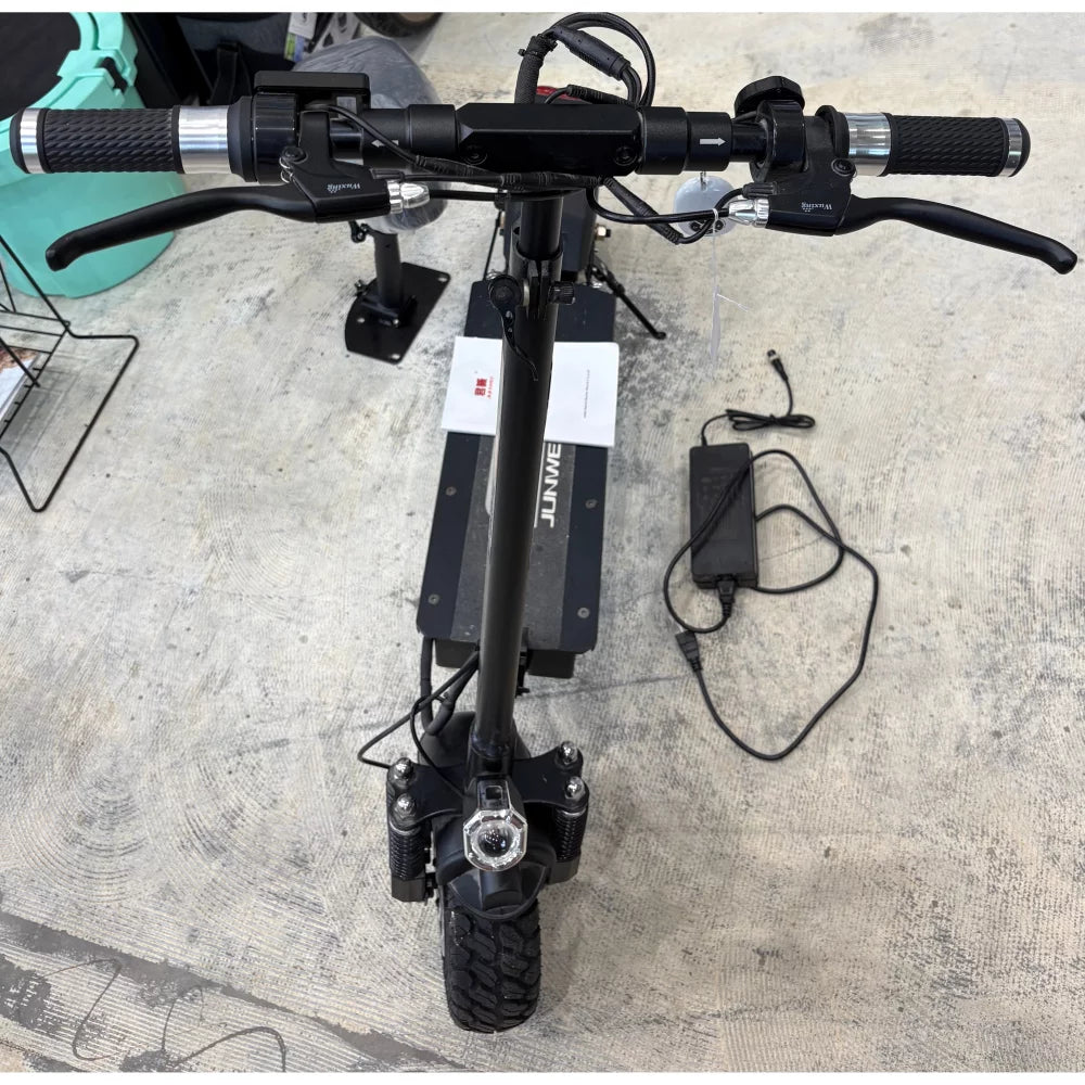 Junwei Electric Scooter USED – Image 2