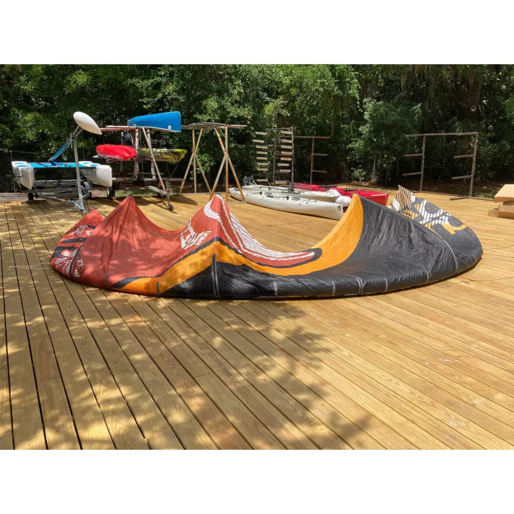 Liquid Force NRG Light Breeze 16m Kite USED Kiteboarding Kite – Image 3