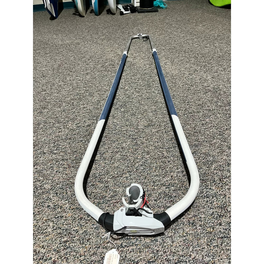 North Sails Silver HD Series 150-200 USED Windsurfing Boom Used – Image 1