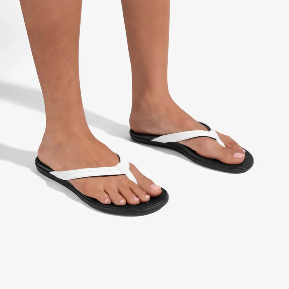 Olukai Ho'Opio Malua White Womens Sandals – Image 1