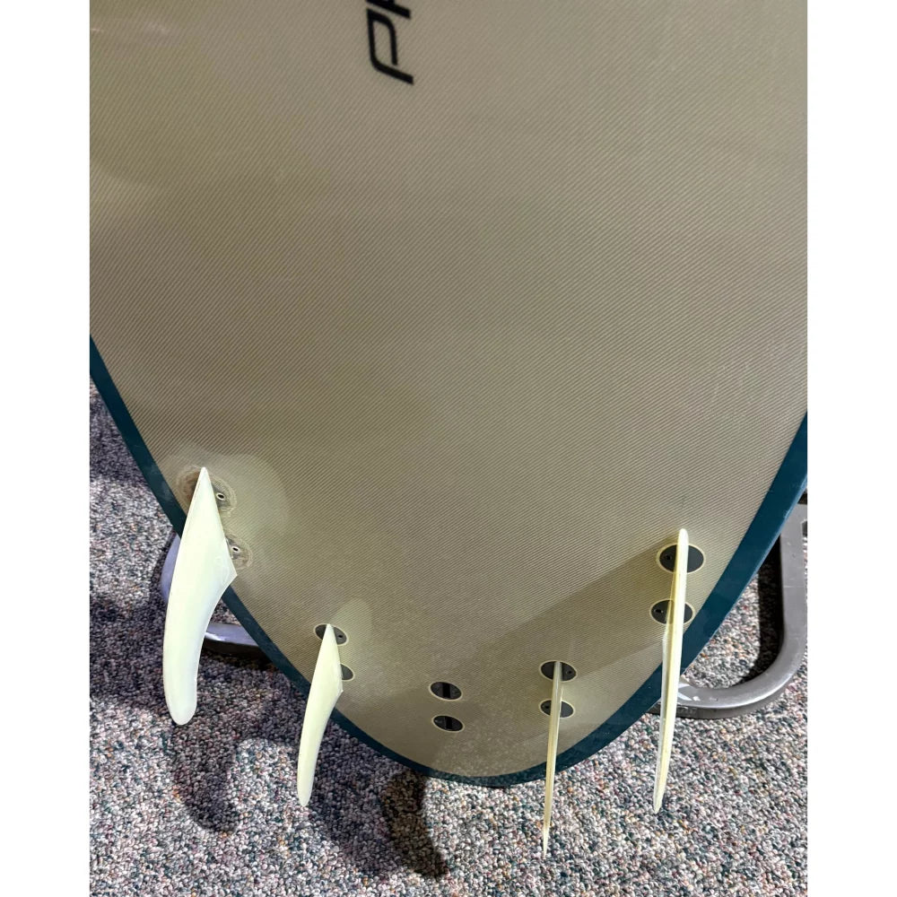Progressive Kiteboard 6' USED Kiteboard Used – Image 3