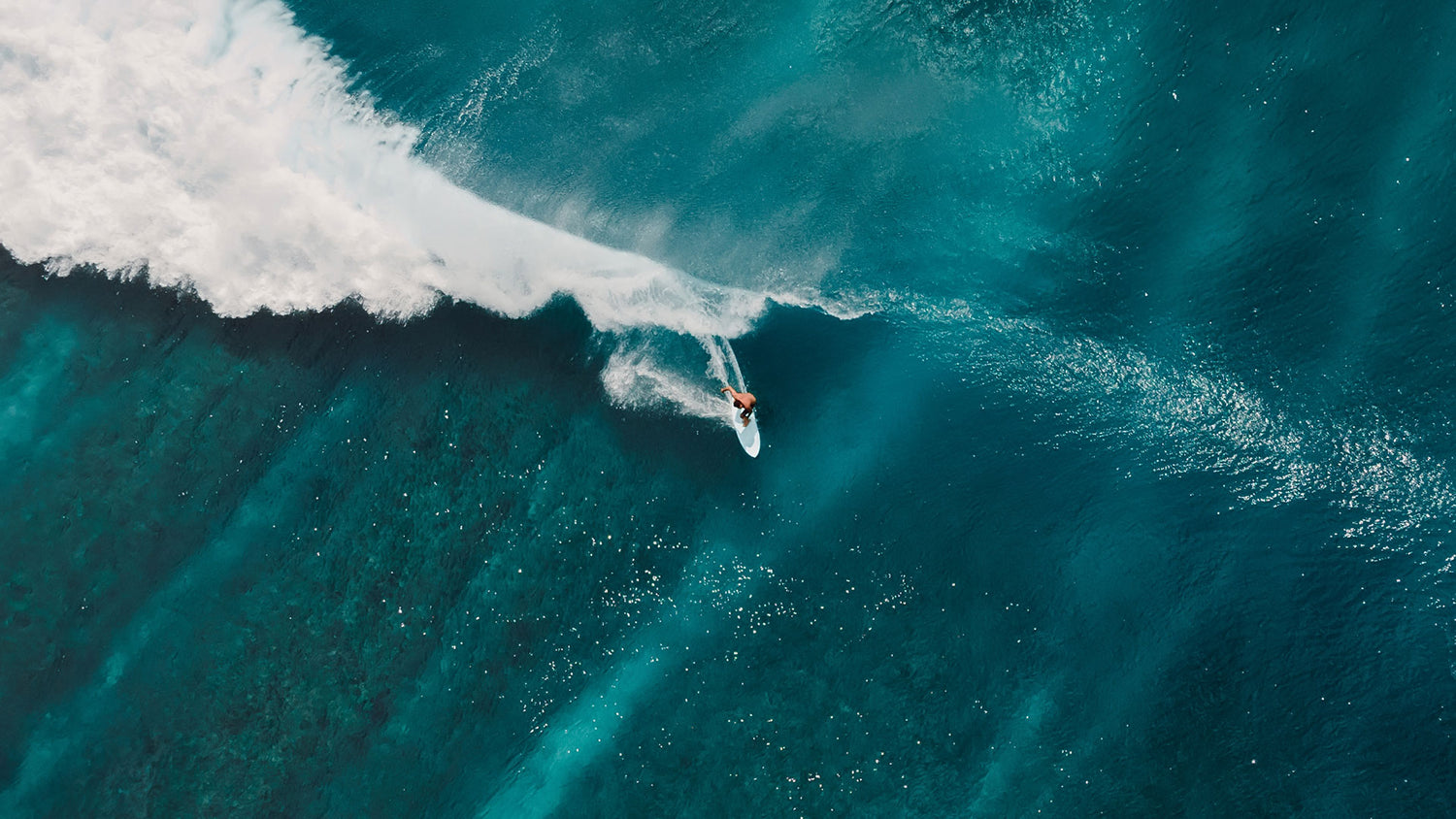 surfing clear water