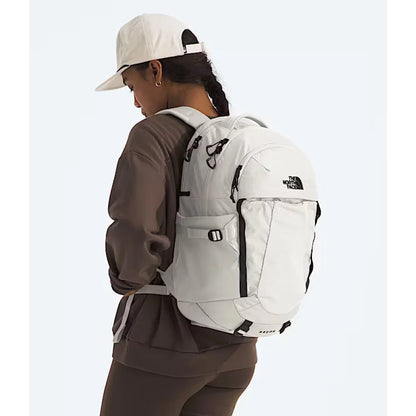 The North Face Women’s Recon Backpack White Dune/TNF Black – Image 6